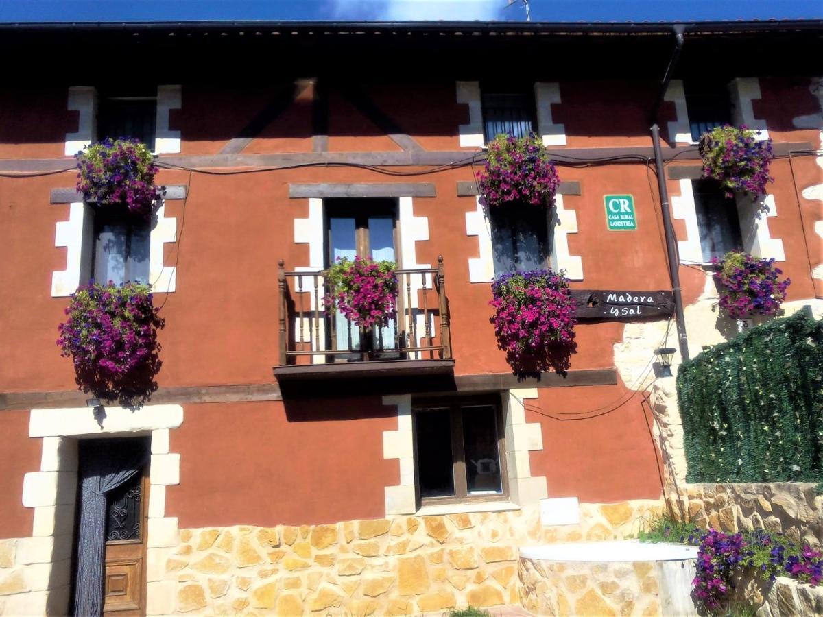 Casa Rural Madera Y Sal Salinas de Anana 외부 사진