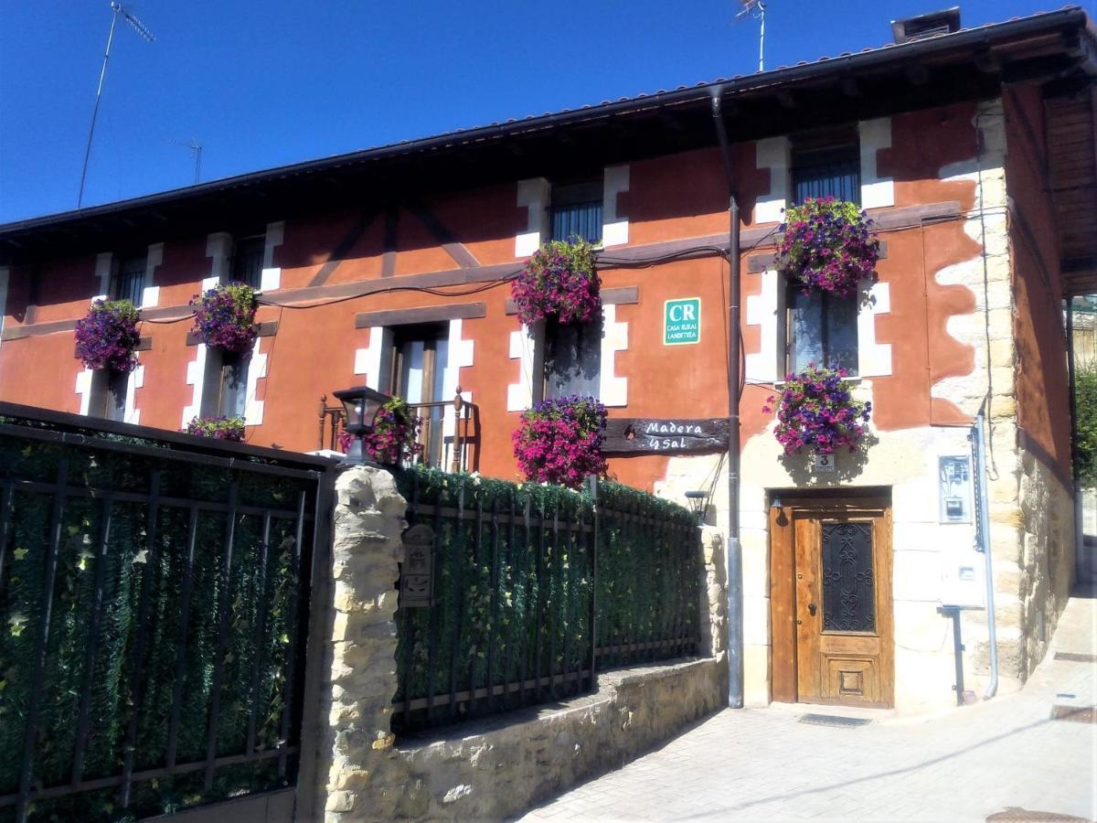 Casa Rural Madera Y Sal Salinas de Anana 외부 사진